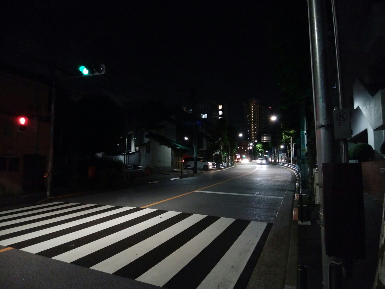 画像を等倍で表示します 画像