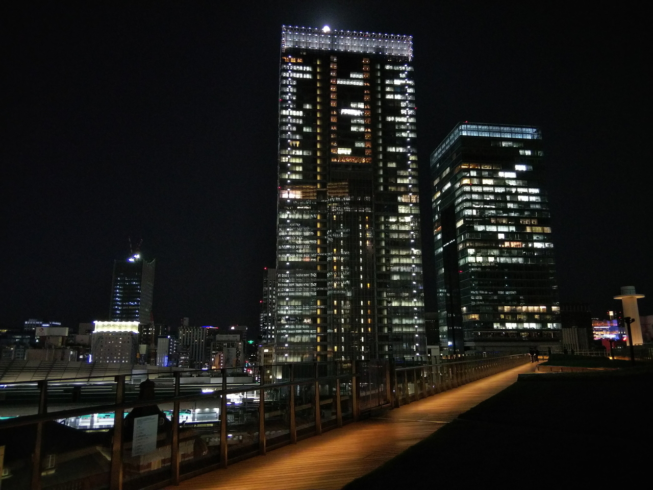 画像を等倍で表示します 画像